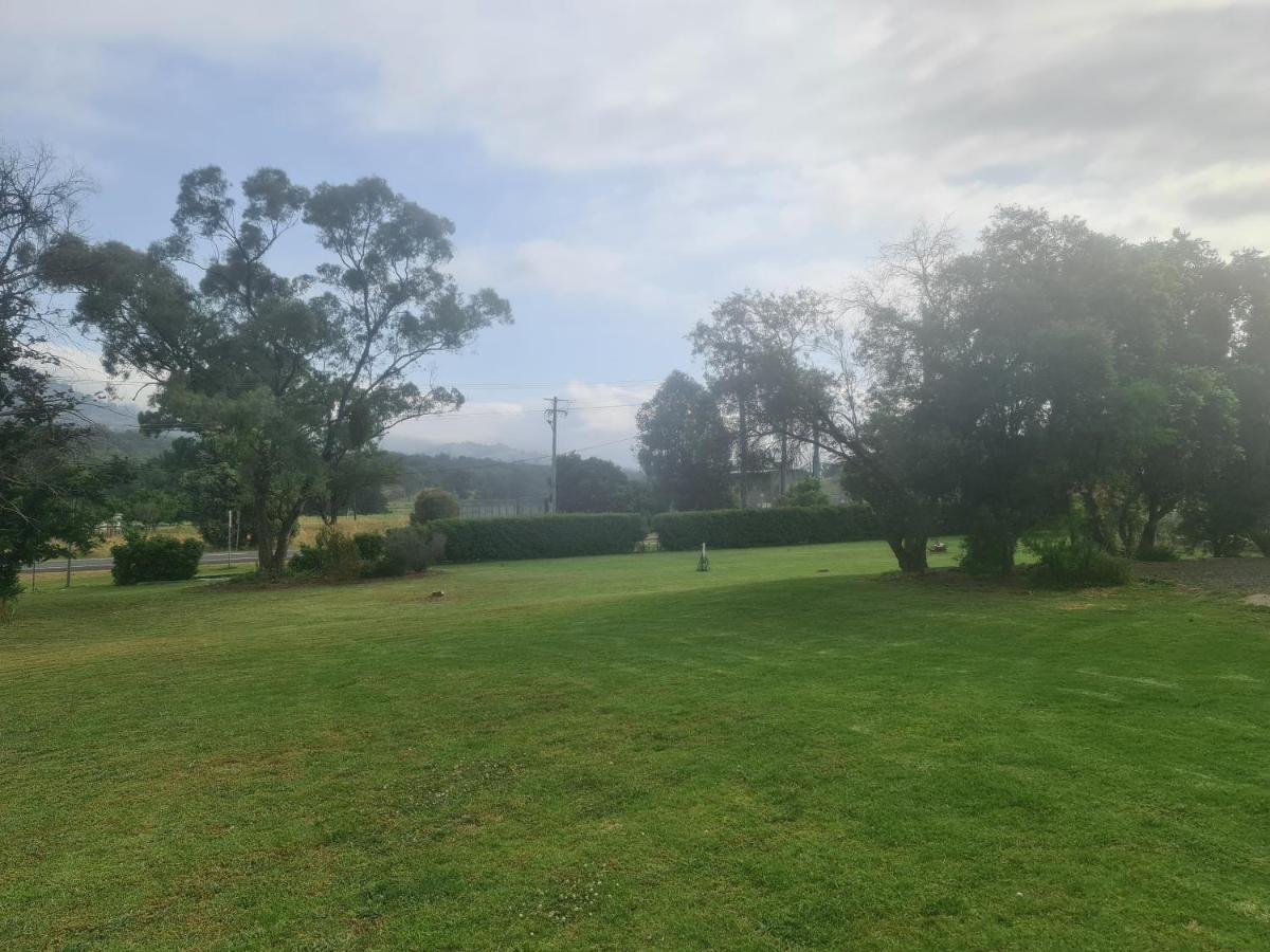 Valley View Motel Murrurundi Exteriör bild